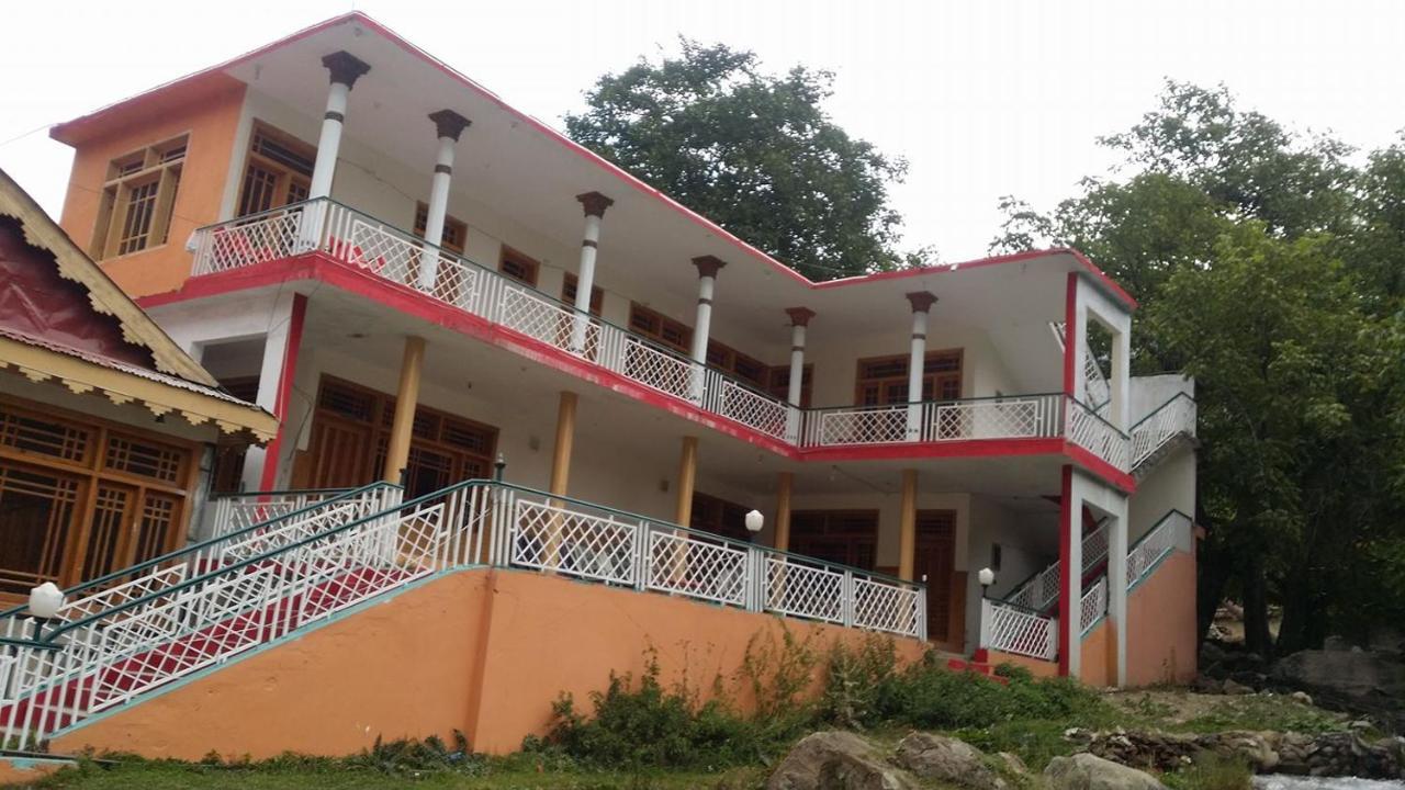 Manila Huts Hotel Naran Eksteriør billede